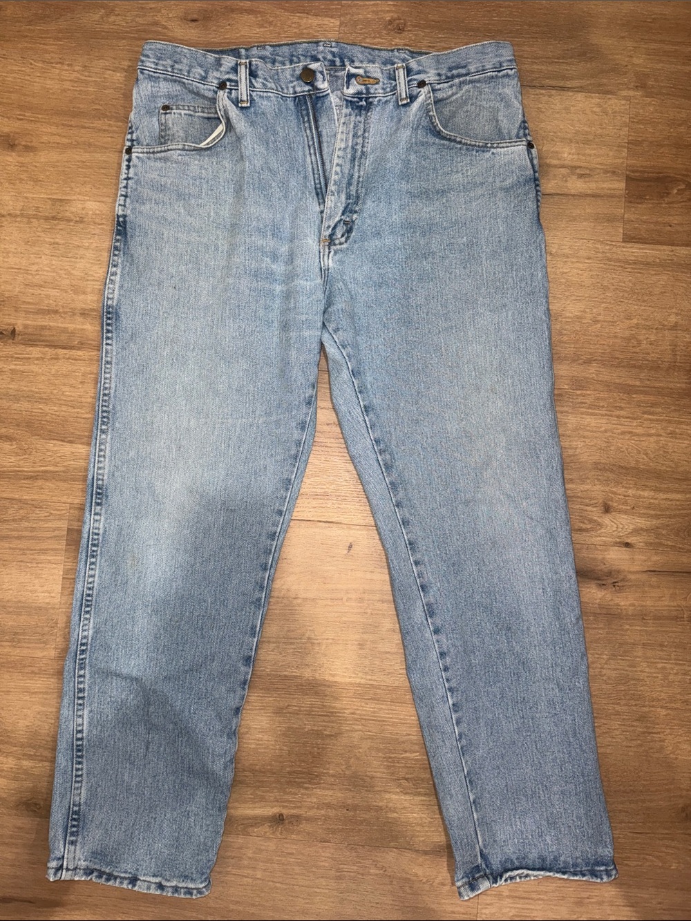 Vintage Wrangler Light Blue Straight Leg Men’s Jeans